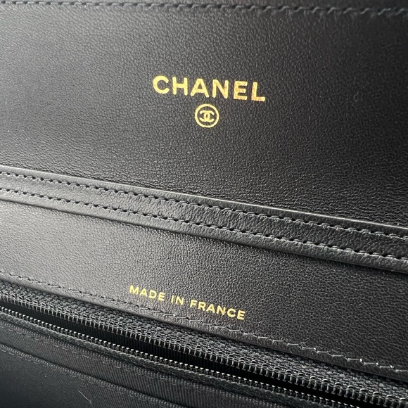 BRAND NEW NWT CHANEL LIMITED EDITION SS23 WOC VINTAGE STYLE - Picture 5 of 6